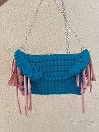 Borsa fatta a mano con tracolla