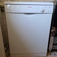 Lavastoviglie Bosch SMS50D32I  -   Ormai data via
