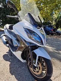 Kymco Xciting 400i pari al nuovo