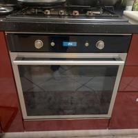 Forno elettrico Ariston perfettamente funzionante.