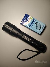 Torcia LED VELAMP STAK Tiger 1600 Lumen Flashlight