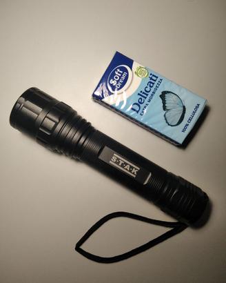 Torcia LED VELAMP STAK Tiger 1600 Lumen Flashlight