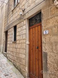 Casa indipendente a Petralia Soprana centralissima