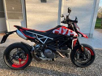 hypermotard 950