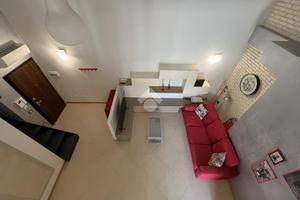 4 LOCALI A CARUGATE