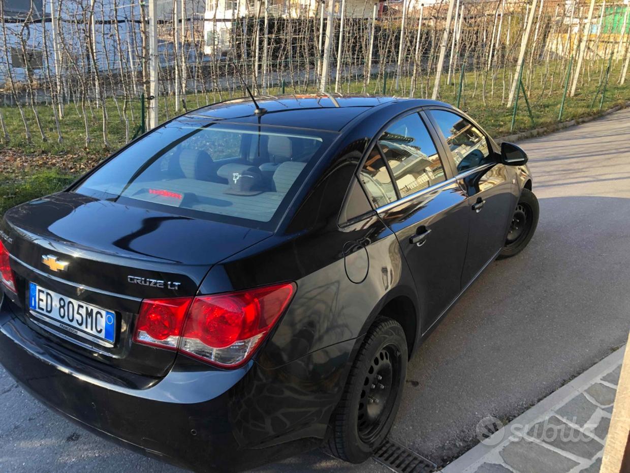 CHEVROLET Cruze