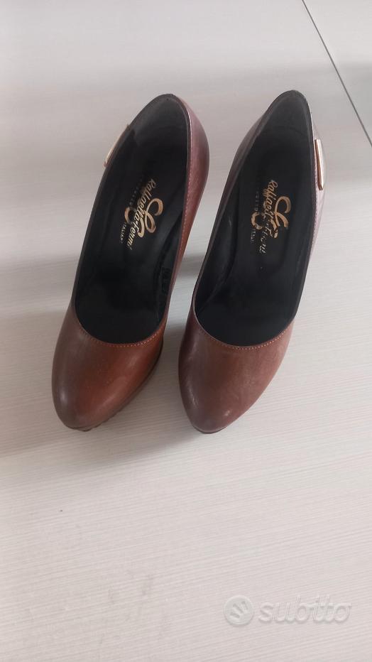 Tacchi alti con plateau Vendita in Abbigliamento e accessori