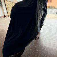 Moto B.M.W  R1200R BLACK NIGHT EDTION 2018