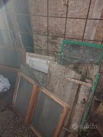 Scurini e persiane antiche