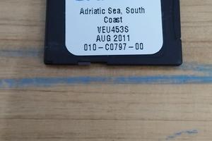 ecoscandaglio e gps garmin e mappa nautica