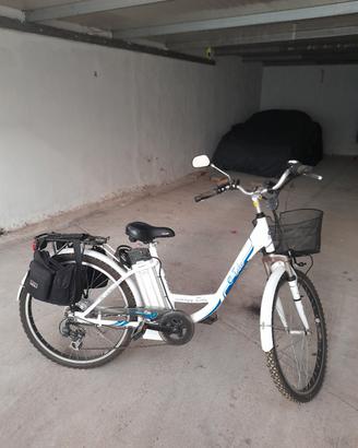 bici elettrica alluminio 