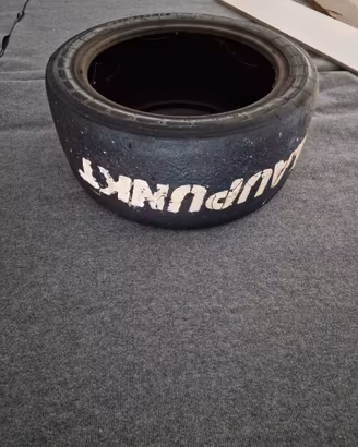 Gomma da Formula 1 Marcata Blaupunkt da collezione