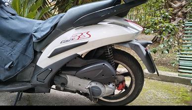 Peugeot GEOPOLIS 300 RS SPORT