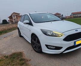 FORD Focus 3ª serie - 2017