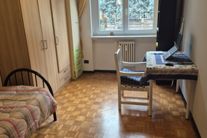 Stanza singola libera da marzo - Via Rencio