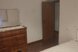 Stanza singola con letto matrimoniale; Zona Murri