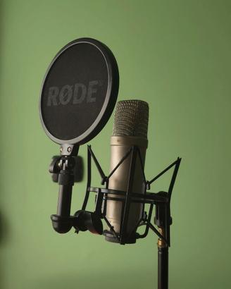 microfono RODE NT1-A con shock mount e filtro