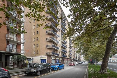 3 LOCALI A TORINO