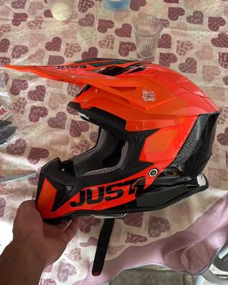 Casco cross Just 1