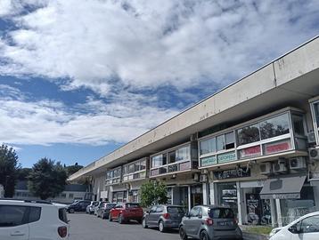 Negozio Roma [L62/25ACG] (Casalpalocco)