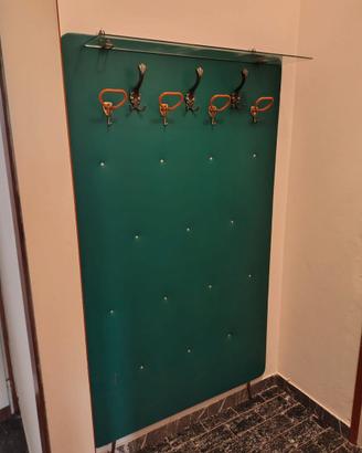 Appendiabiti da parete