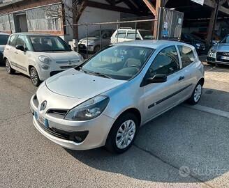 Renault Clio Storia 1.2 3 porte GPL Confort