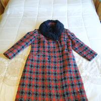 CAPPOTTO ROSSO IN LANA CON COLLO TAGLIA M