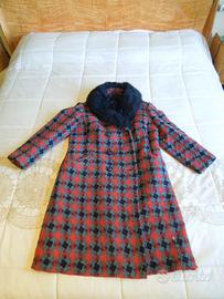 CAPPOTTO ROSSO IN LANA CON COLLO TAGLIA M