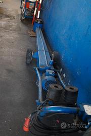 Cric idraulico elettrico Ravaglioli 380V autotreni