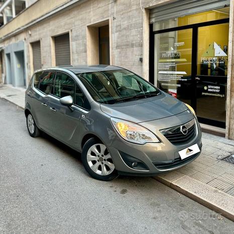 Opel Meriva 1.3 diesel ****