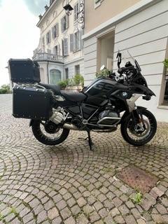PRIVATO VENDE BMW R1250 GS