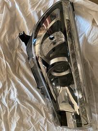 Faro anteriore toyota hilux