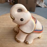 Thun Elefante