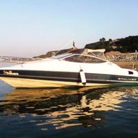 Barca semicabinato Bayliner Capri 2052
