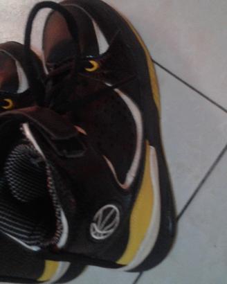 Scarpe basket 31