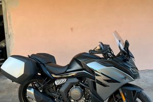 CFMOTO 650GT