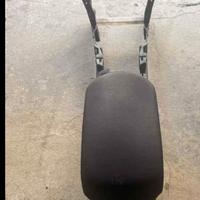 bracciolo portaoggetti rav 4 