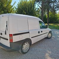 Opel combo van metano