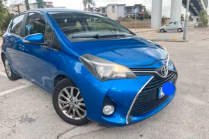Toyota Yaris 1.0 5 porte "Lounge - navi"COME NUO
