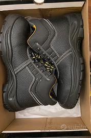 Scarpe antinfortunistiche