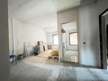 3 LOCALI A CISLAGO