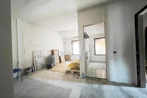 3 LOCALI A CISLAGO