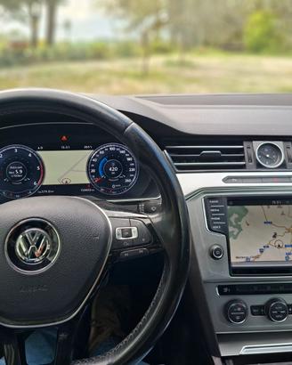 Passat b8 2015 super accessoriata 158.000 km