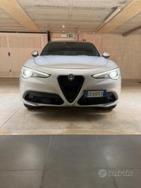Alfa romeo stelvio veloce