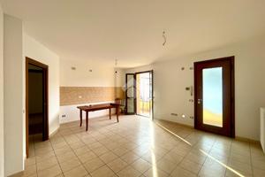 4 LOCALI A MONTECALVO IN FOGLIA