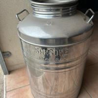 12 barili in acciaio inox da 50 litri per olio