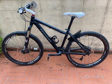 Mountain bike donna mai usata