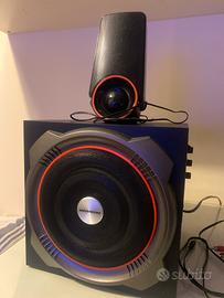 Cassa Mediacom M-DT450 con un altoparlante