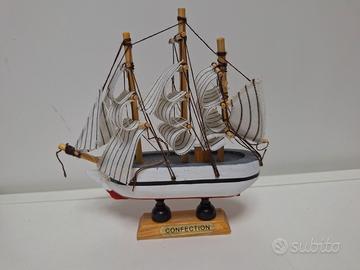 Veliero in miniatura