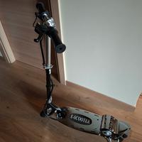 Monopattino elettrico e-Scooter